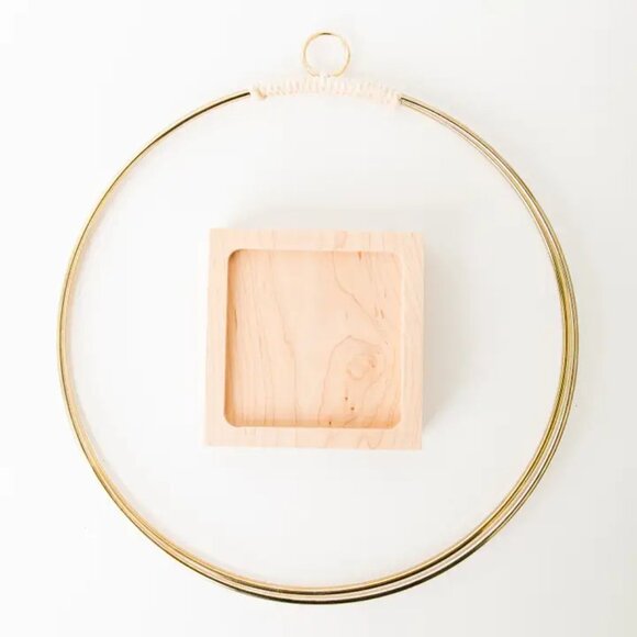 Handmade Indoor Plant Hanger -- 10" - Picture 3 of 3